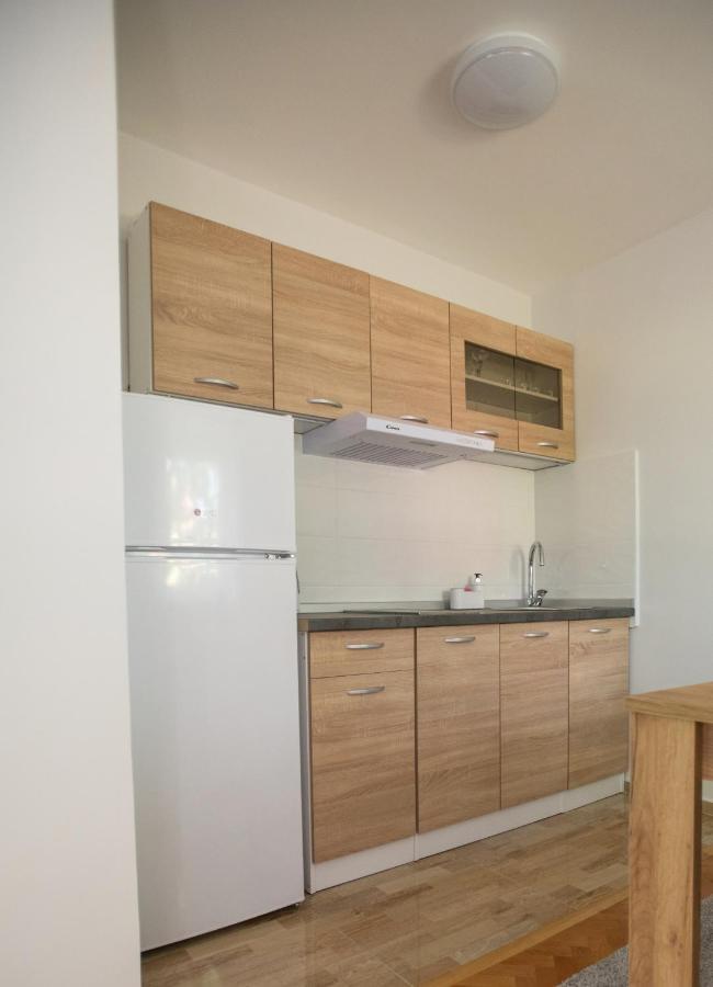 Apartman Studio Blue Subotica Buitenkant foto